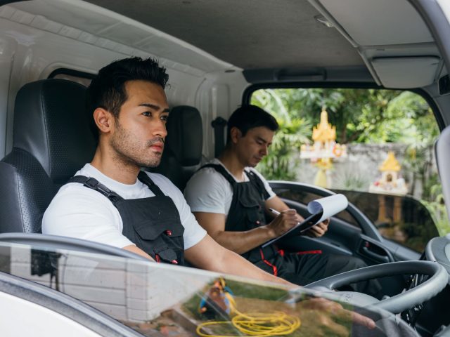 7 Electric Vehicle Driving Tips